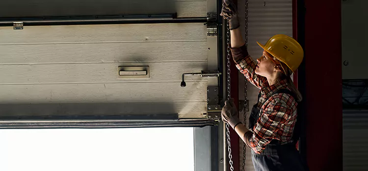 Addressing Common Garage Door Stoppage Issues in Racine, WI